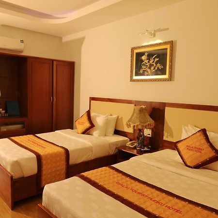 Pleiku Hotel Esterno foto