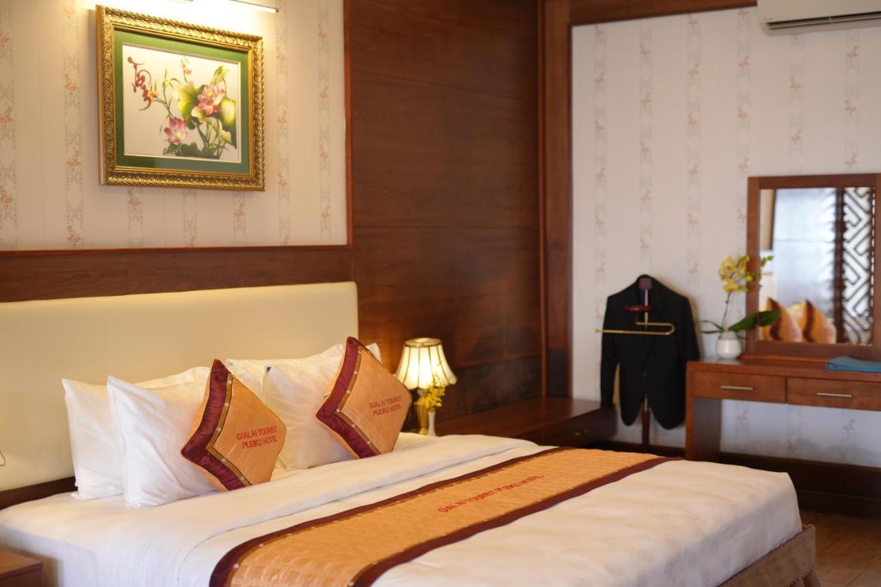 Pleiku Hotel Esterno foto