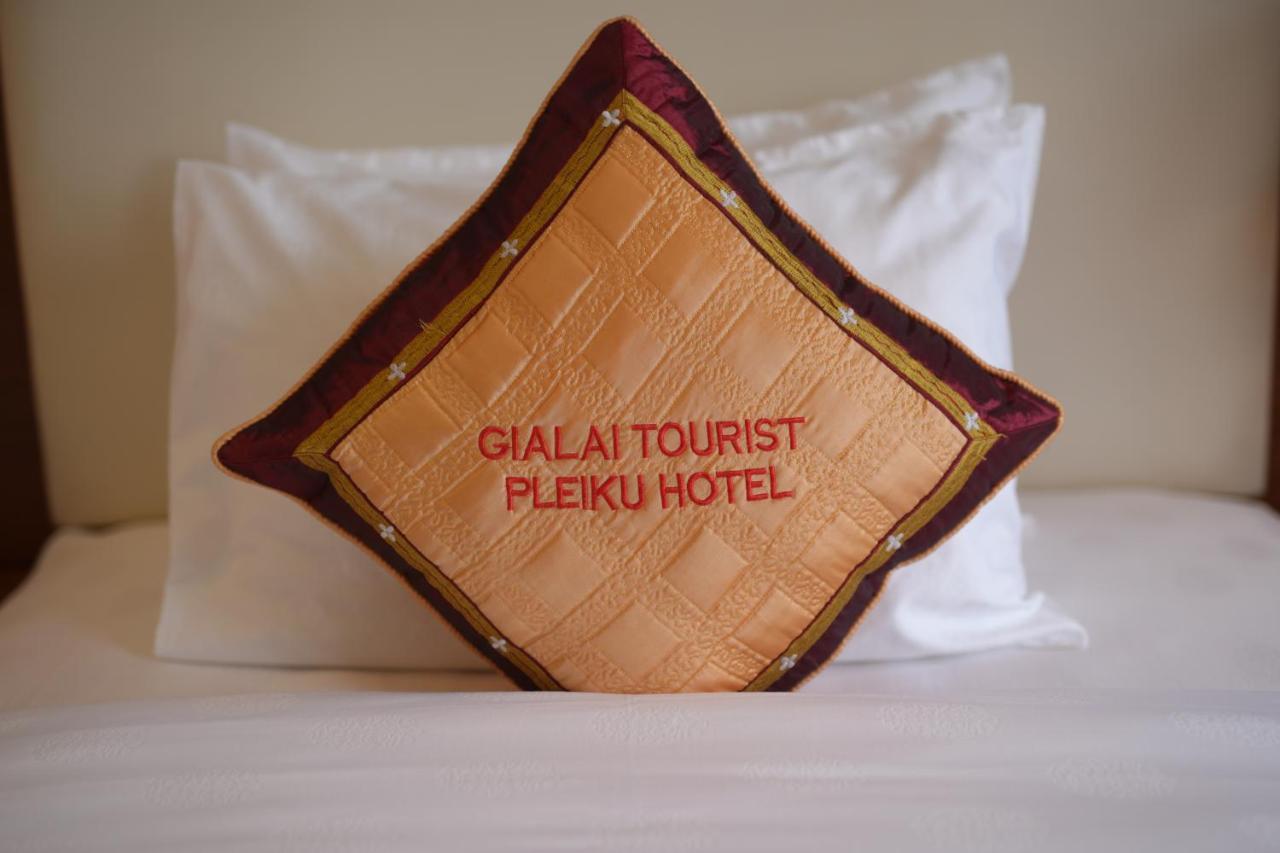 Pleiku Hotel Esterno foto